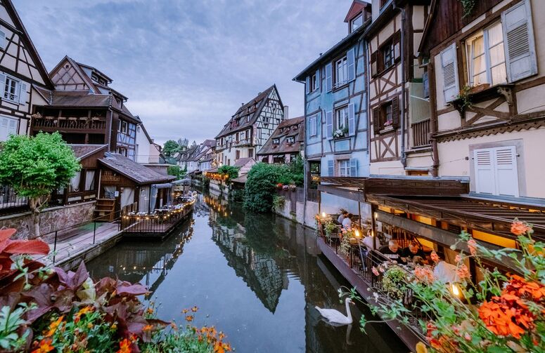 Elit Alsace ve Romantik Yol Almanya Muhteşem Rhein Nehir Gezisi Turu THY ile 4 Gece Ekstra Turlar Dahil 29 Ekim Dönemi