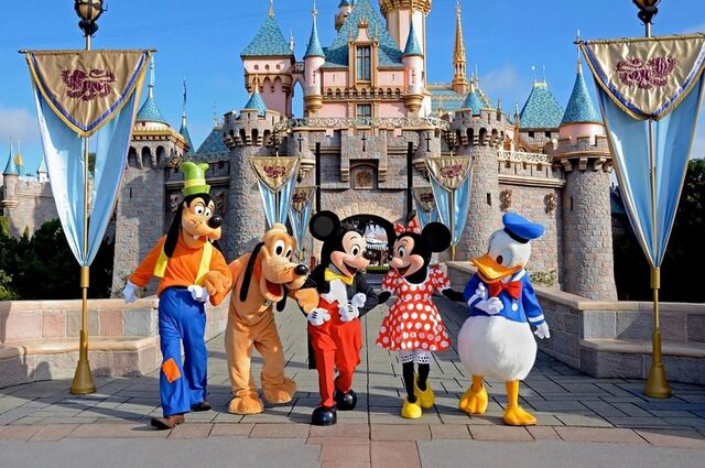 Antalya'dan Direkt Sefer ile Paris & Disneyland Turu Rotası